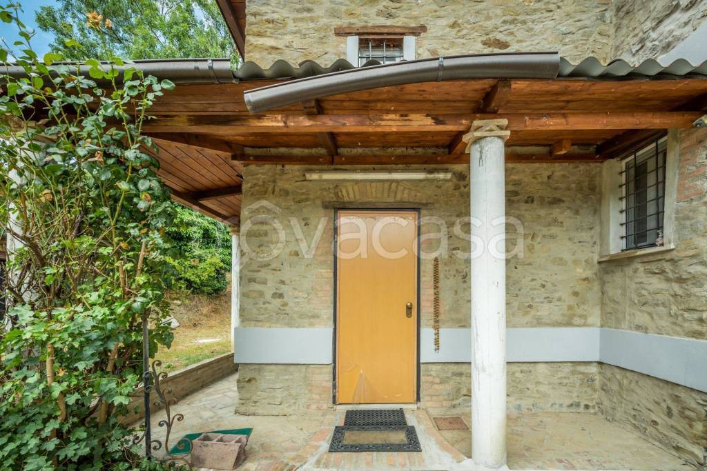 Casa Indipendente in vendita a Marano sul Panaro via Rivara, 2263, 41054 Marano sul Panaro mo, Italia