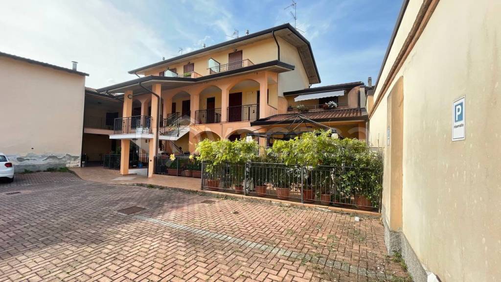 Appartamento in in vendita da privato a Montichiari via Erculiani, 103