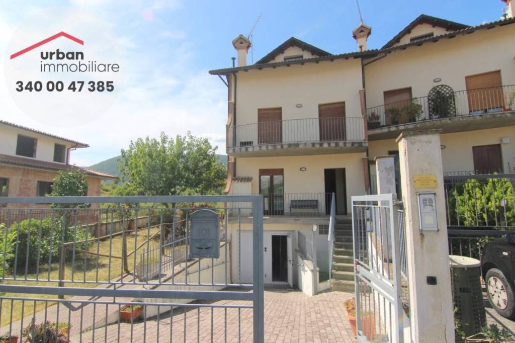 Villa a Schiera in vendita a Scoppito via Roma, 152/c