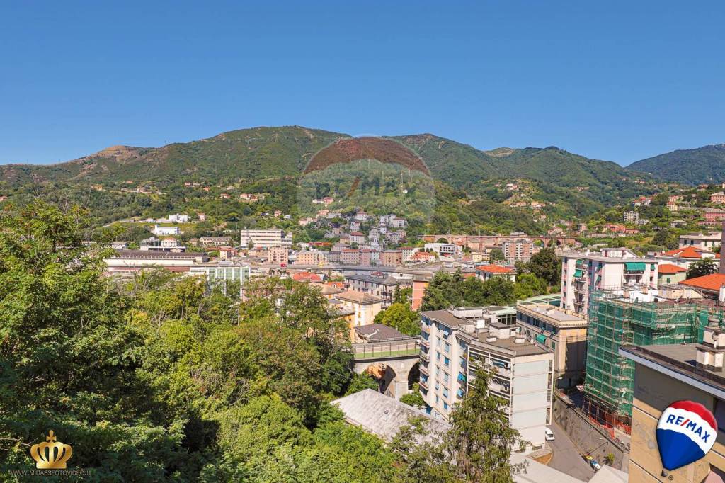 Appartamento in vendita a Genova via Monte Sei Busi, 15a