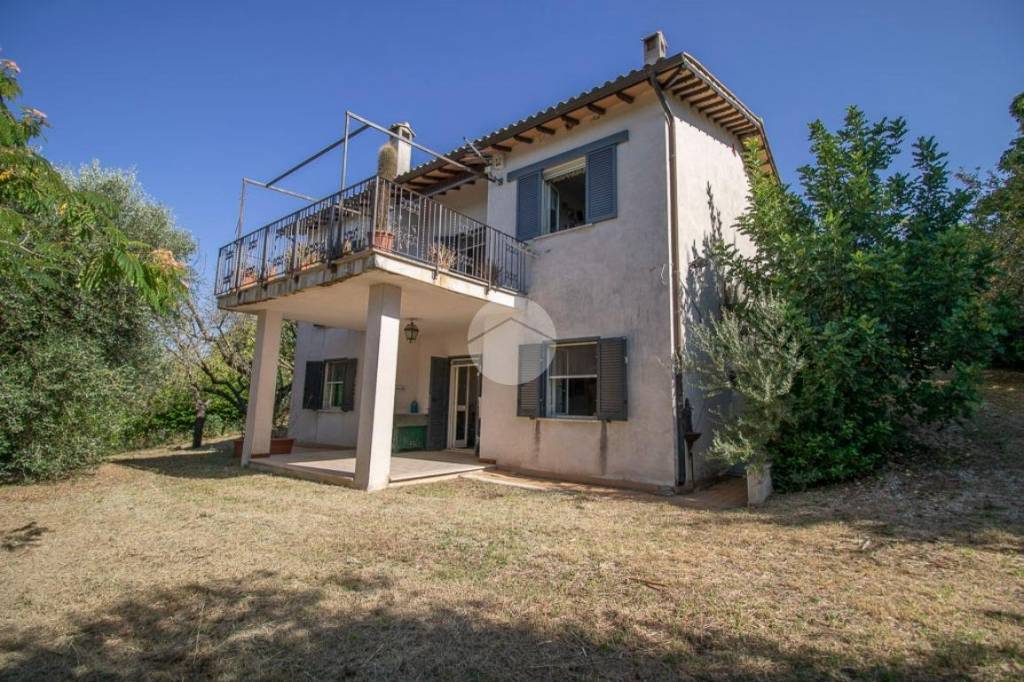 Villa in vendita a Collevecchio via Colle Selva, 9