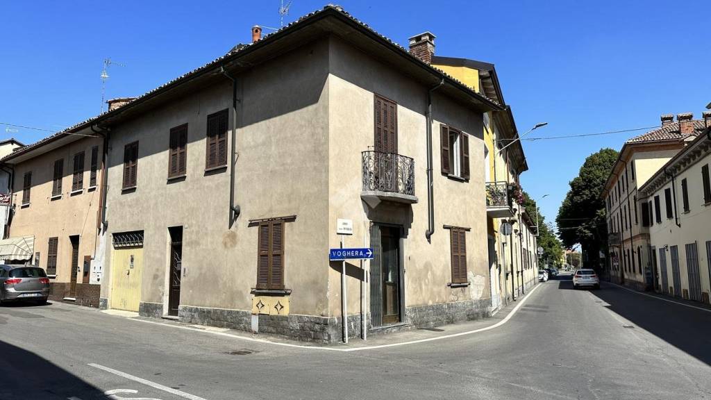 Casa Indipendente in vendita a Rivanazzano Terme via Malaspina, 2
