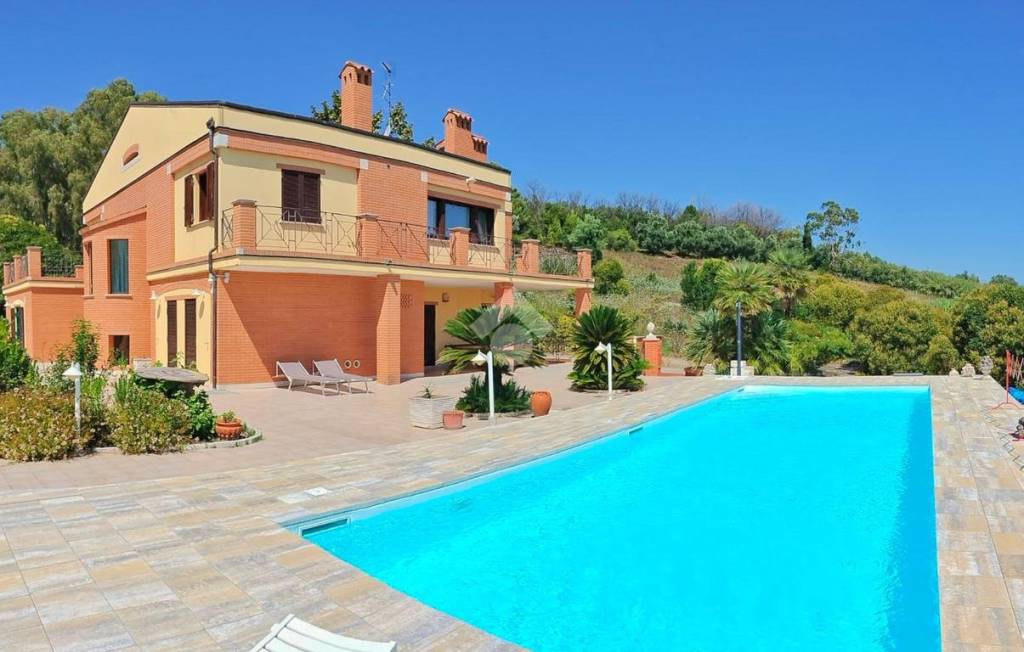 Villa in vendita a Giulianova via Montello