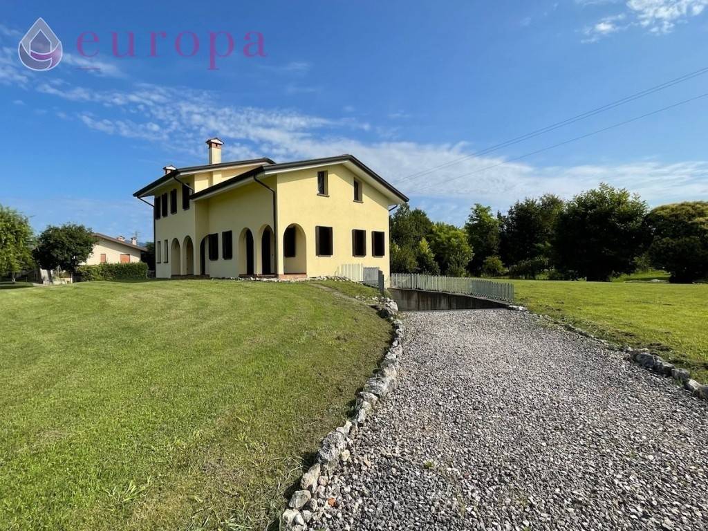 Villa in vendita a Gaiarine viale europa