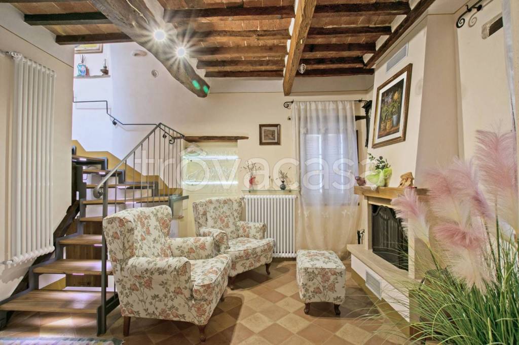Appartamento in vendita a Pienza corso Il Rossellino, 59