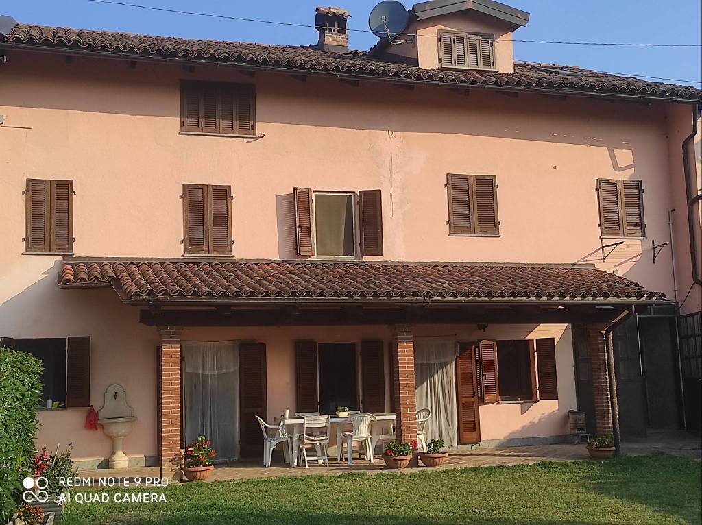Casa Indipendente in in vendita da privato a Frinco località Bricco Rampone, 15