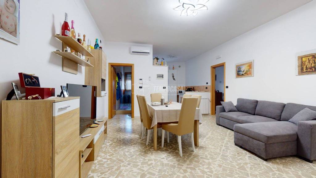 Appartamento in vendita a Turi via San Pompilio Maria Pirrotti