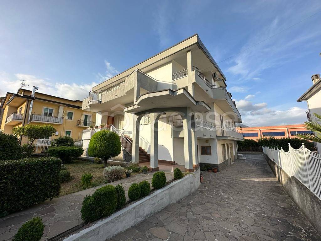 Villa Bifamiliare in in vendita da privato ad Airola via Annunziata