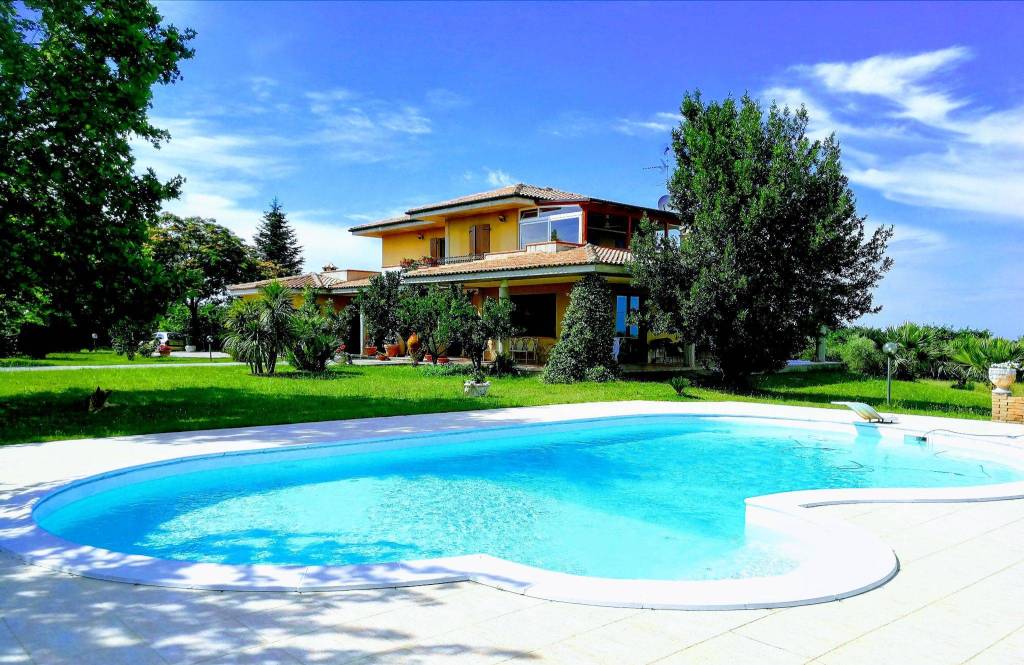 Villa in in vendita da privato a Monteodorisio strada Comunale di San Berardino, 28/a