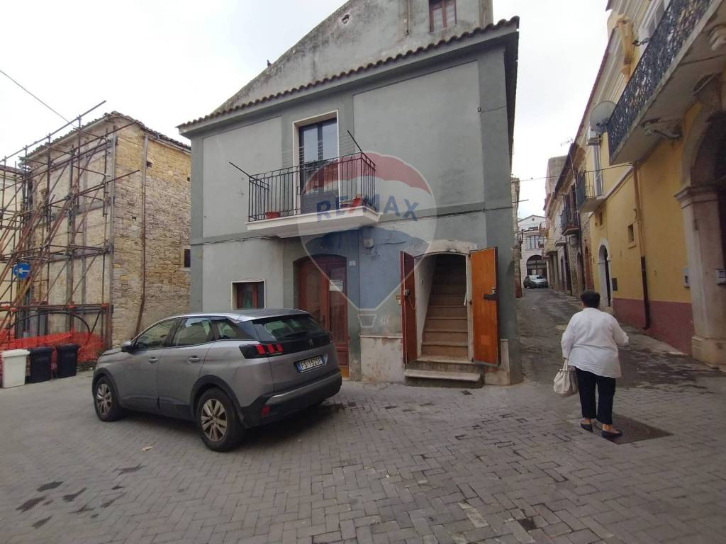 Appartamento in vendita a Casalnuovo Monterotaro via mentana, 1