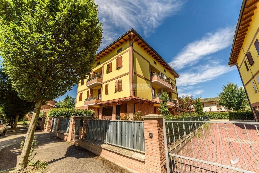 Appartamento in vendita a Castelfranco Emilia via I Carracci 63