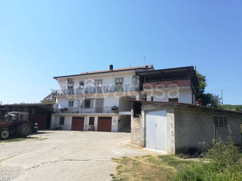 Appartamento in in vendita da privato a Roggiano Gravina via Gian Vincenzo Gravina, 20