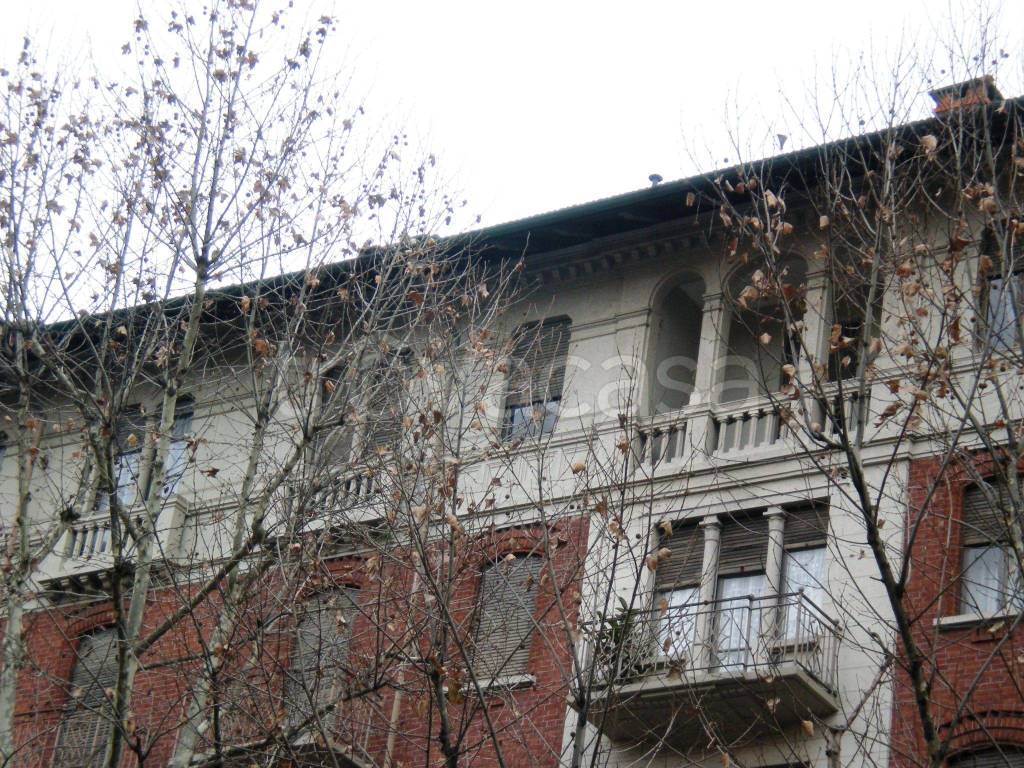 Appartamento in in vendita da privato a Torino corso Galileo Ferraris, 145