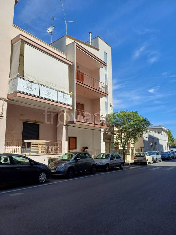 Appartamento in in vendita da privato a Crispiano via Martina Franca, 103