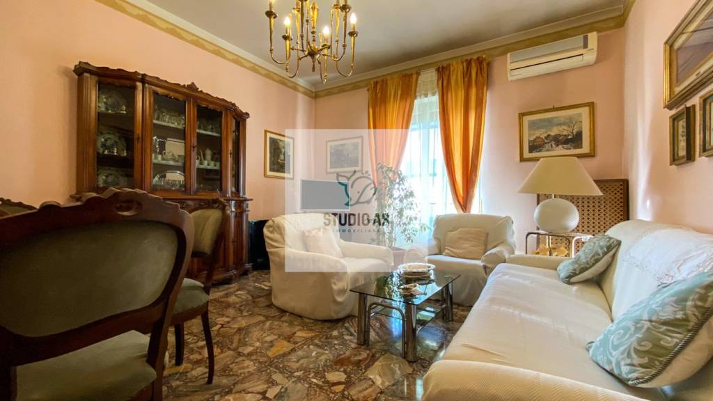Appartamento in vendita a Casalmaggiore via Nino Bixio