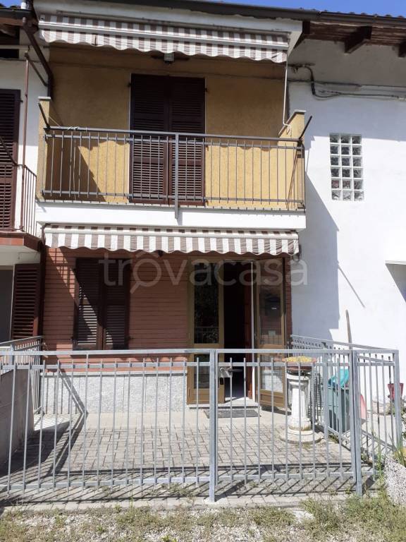 Appartamento in in vendita da privato a Rocchetta Tanaro via Vittorio Veneto