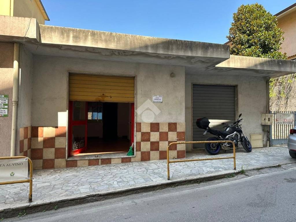 Garage in affitto a Montesarchio via s. Giuseppe