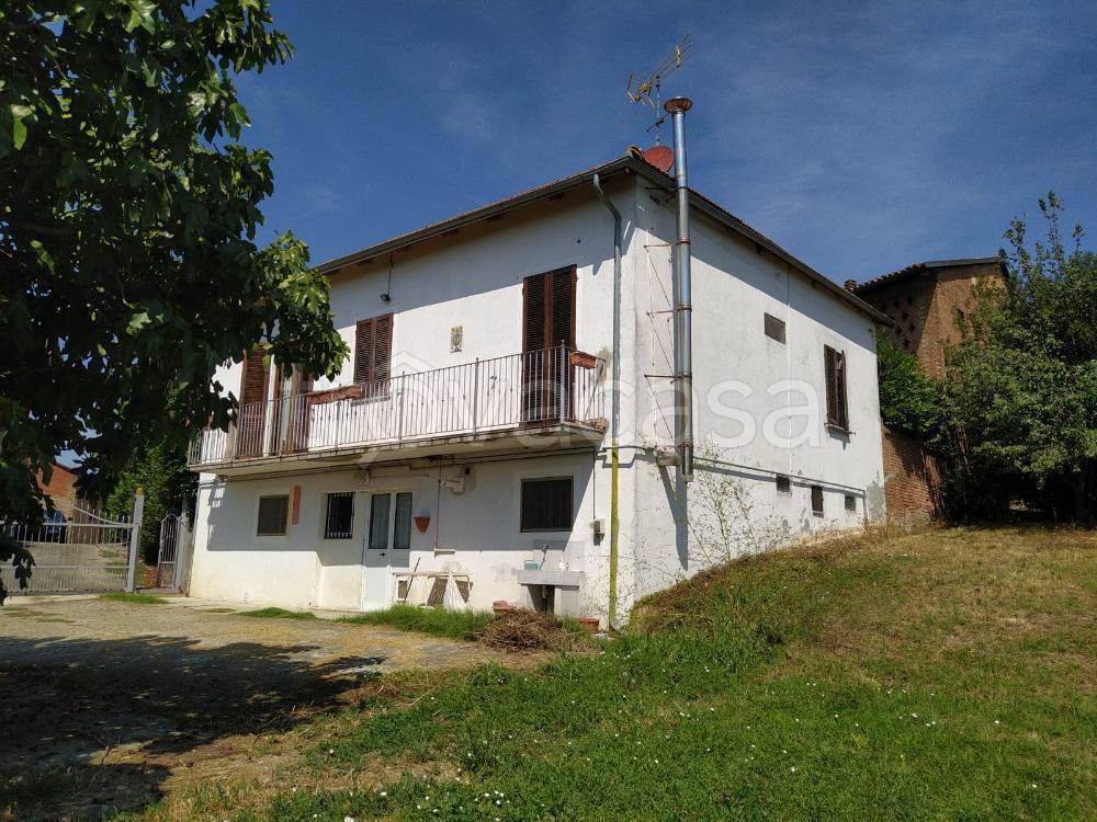 Villa in vendita a Montiglio Monferrato frazione Corziagno, 59