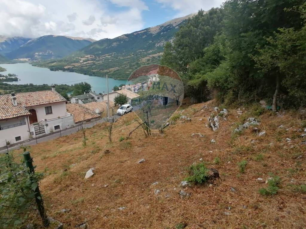 Terreno Residenziale in vendita a Barrea via Rione Orientale