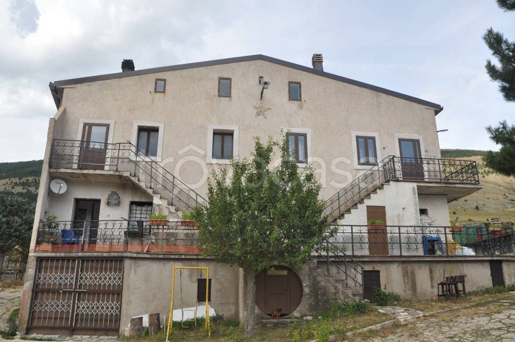 Appartamento in vendita a Pescocostanzo via Pedicagna