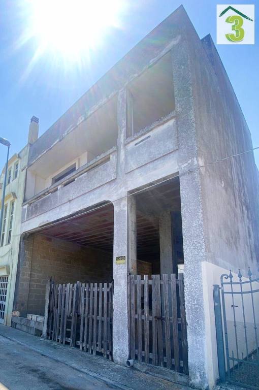Casa Indipendente in vendita a Tricase via Leonardo Botallo