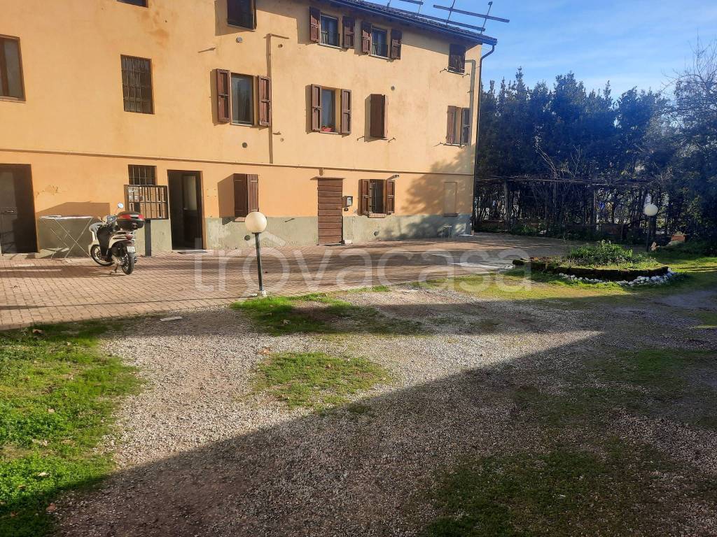 Appartamento in vendita a Parma via Emilio Lepido