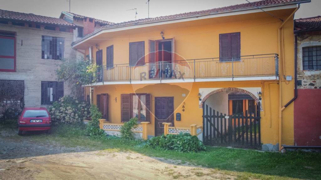 Casa Indipendente in vendita a Zubiena frazione Belvedere, 20/22