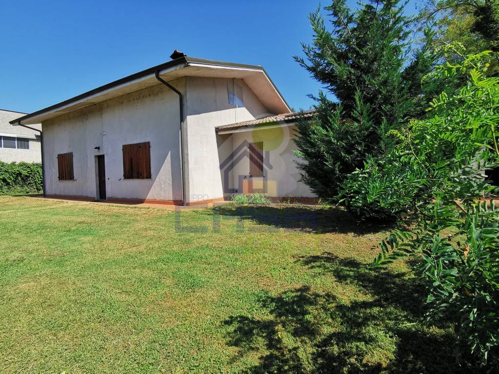 Villa in vendita a Cornegliano Laudense via Piemonte
