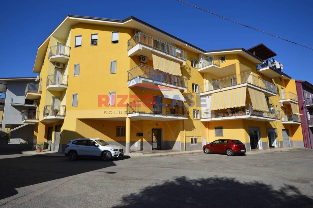 Appartamento in vendita a Crosia via Mercurio, 29