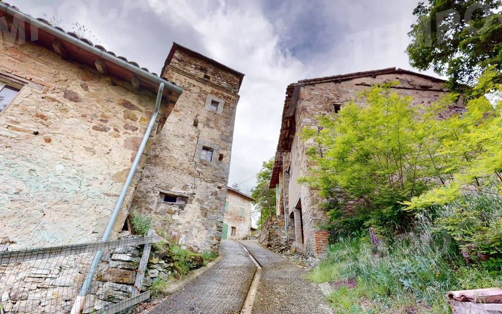 Casa Indipendente in vendita a Marano sul Panaro via castellazzo 599
