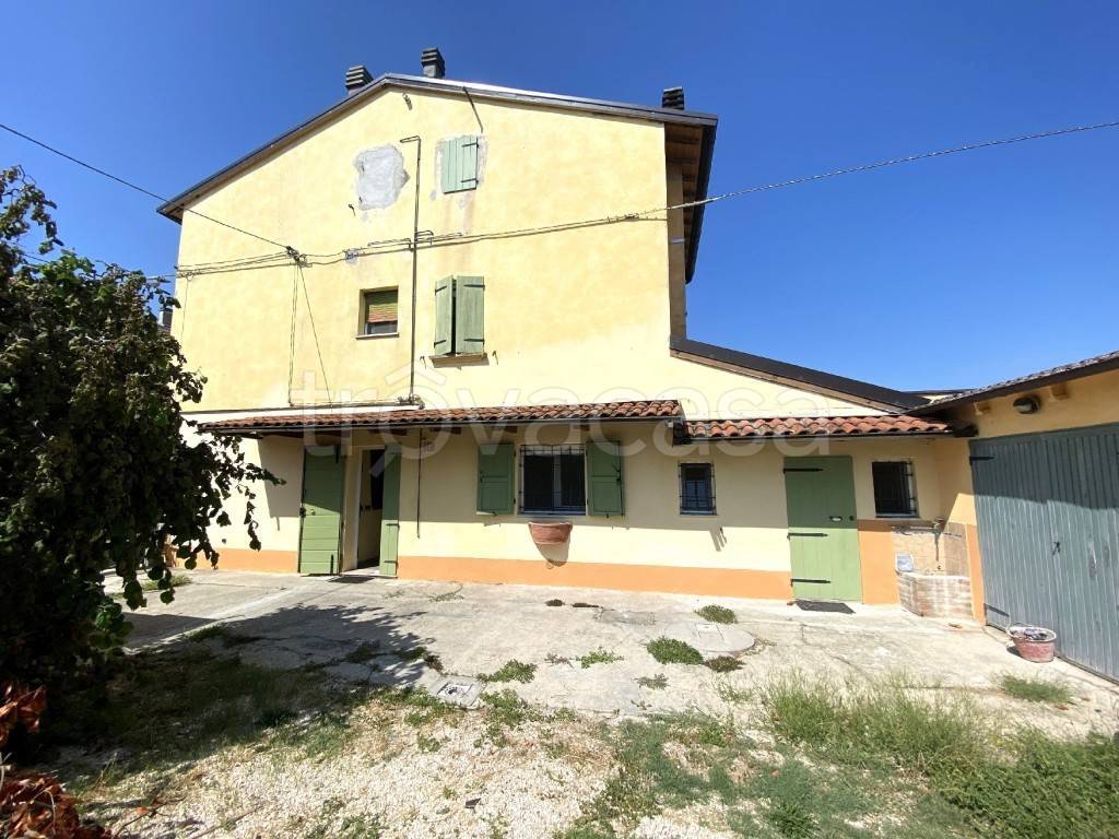 Villa Bifamiliare in vendita a Finale Emilia