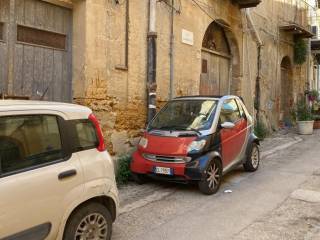 Magazzino in vendita ad agrigento giambertone, 12