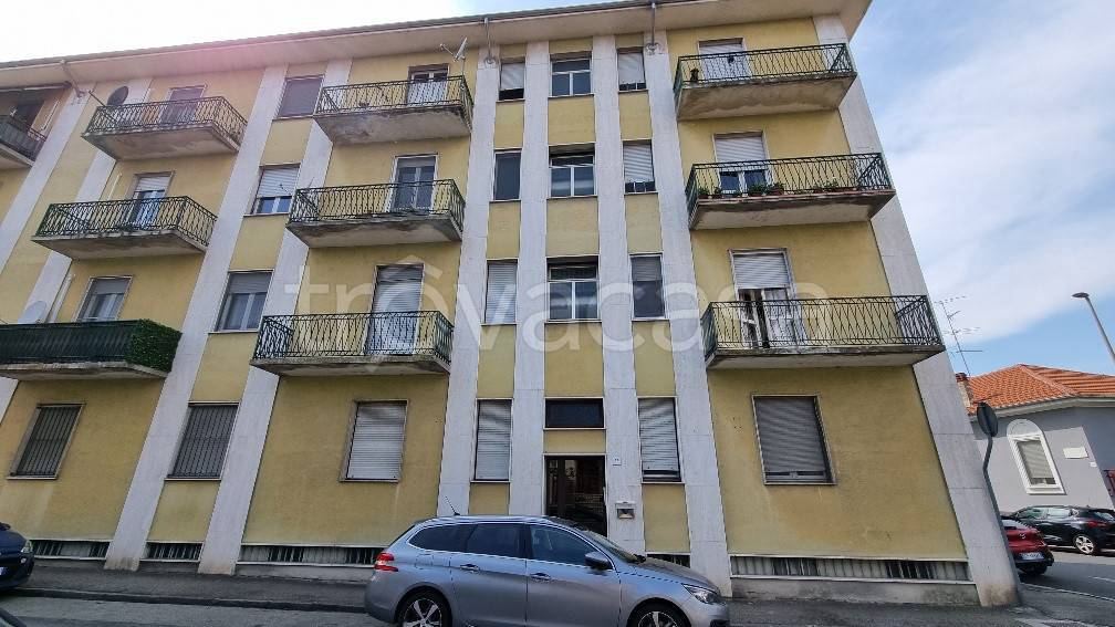 Appartamento in vendita a Vercelli via Pitagora, 17