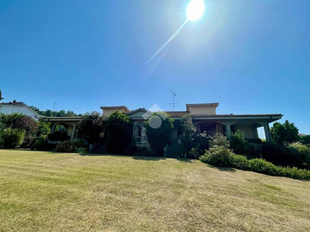 Villa Bifamiliare in vendita a Fiorenzuola d'Arda via 20 Settembre, 29