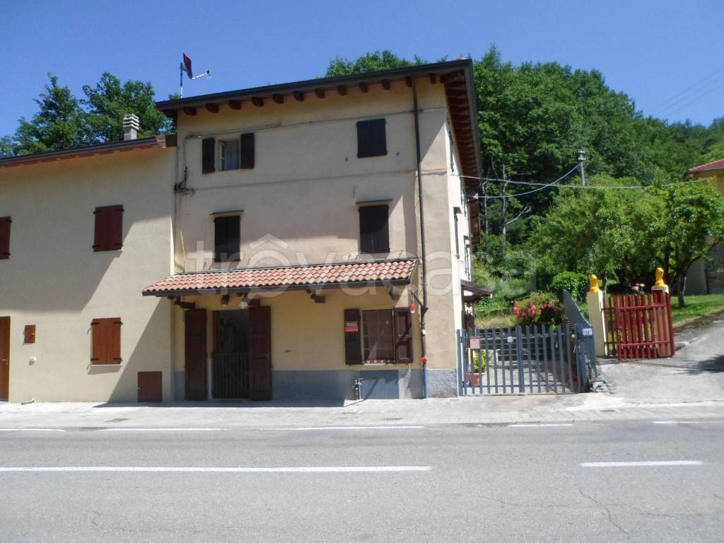 Casa Indipendente in in vendita da privato a Palanzano strada Giarola, 12