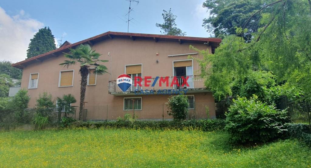 Villa in vendita a Induno Olona via Ronchetti, 58