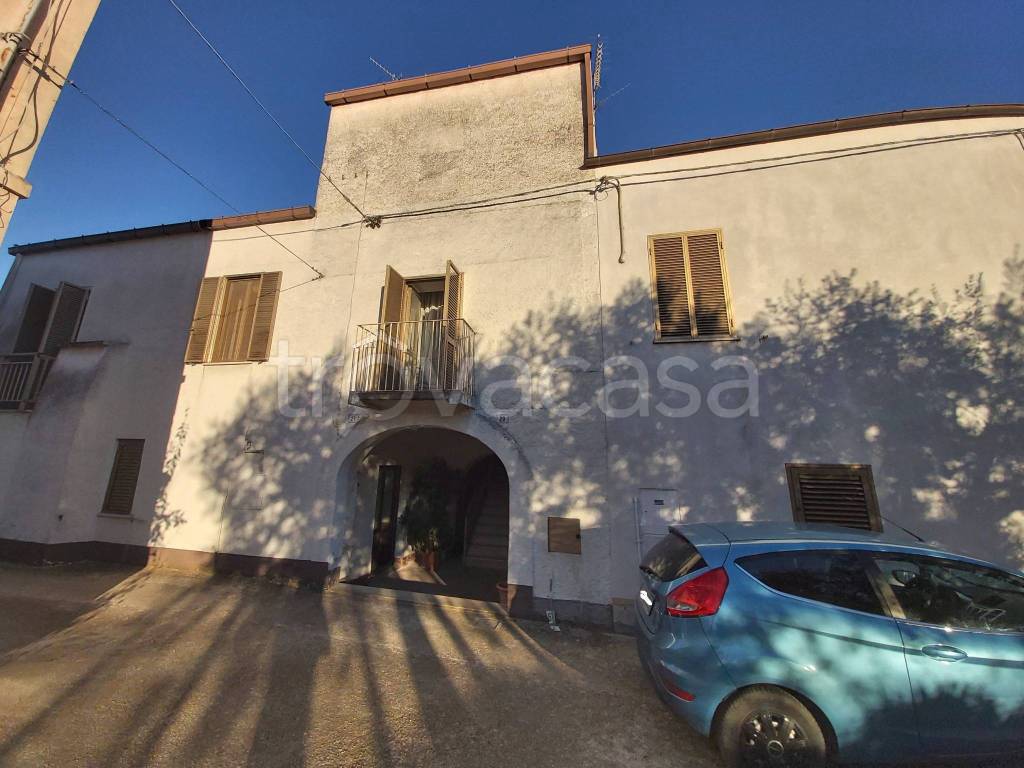 Casa Indipendente in vendita a Ortona contrada Santa Lucia, 20
