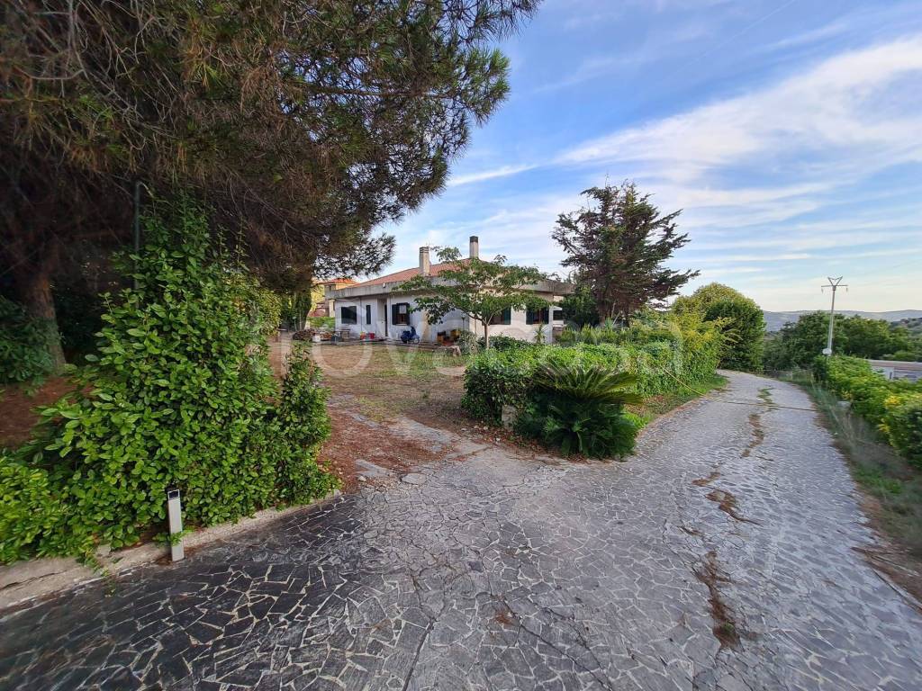 Villa in vendita ad Agropoli via Alberto Moravia
