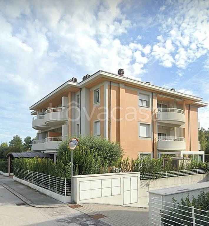 Appartamento in in vendita da privato a Senigallia via Renato Cartesio, 39