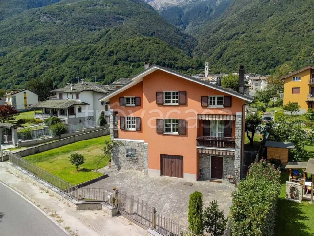 Casa Indipendente in vendita a Samolaco via Provinciale Trivulzia
