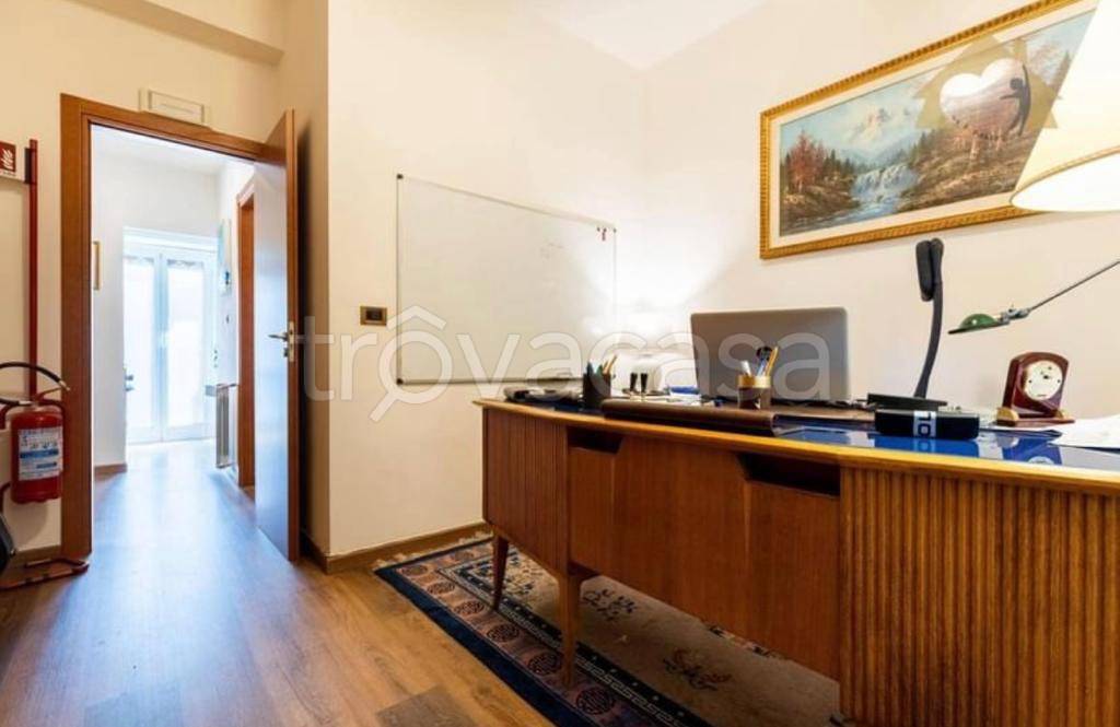 Appartamento in in vendita da privato a Roma via Adolfo Gandiglio