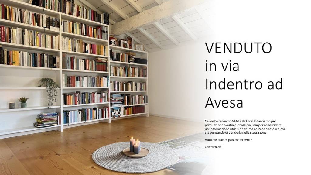 Casa Indipendente in vendita a Verona via Indentro