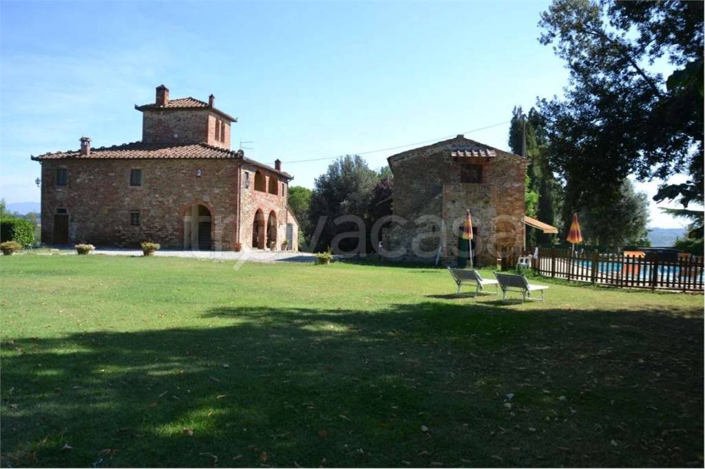 Villa in affitto a Lucignano via san savino, 121
