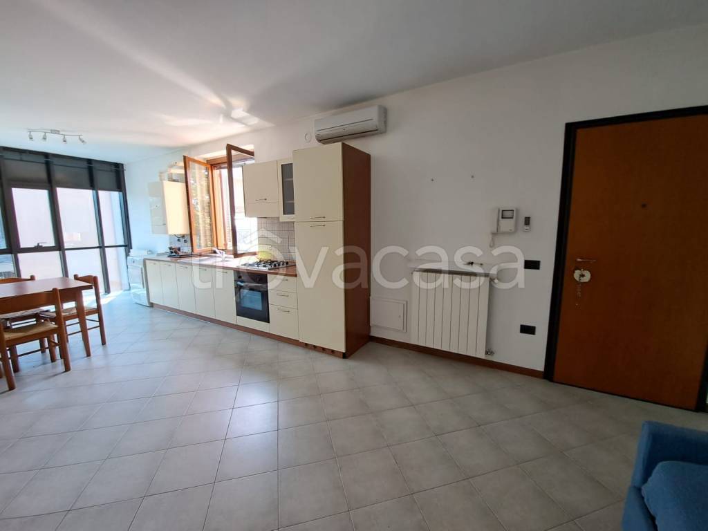 Appartamento in vendita a Solbiate Arno via Silvio Pellico, 7