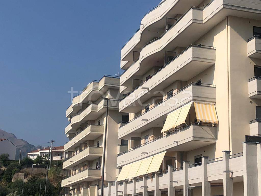 Appartamento in vendita a Salerno via Piegolelle, 4