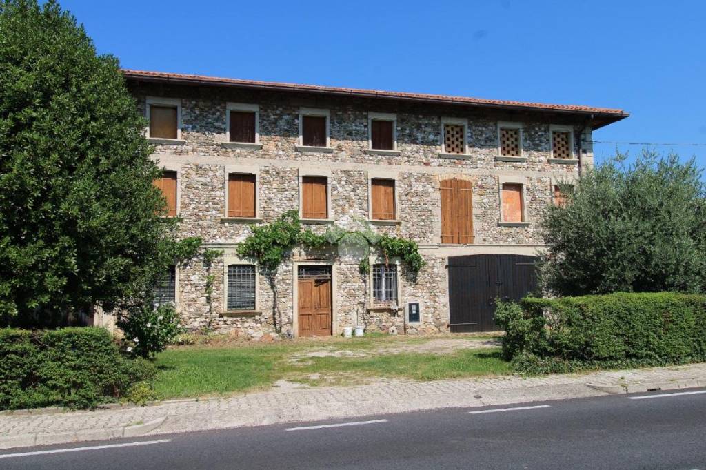 Casa Indipendente in vendita a San Vito di Fagagna via Nuova, 86