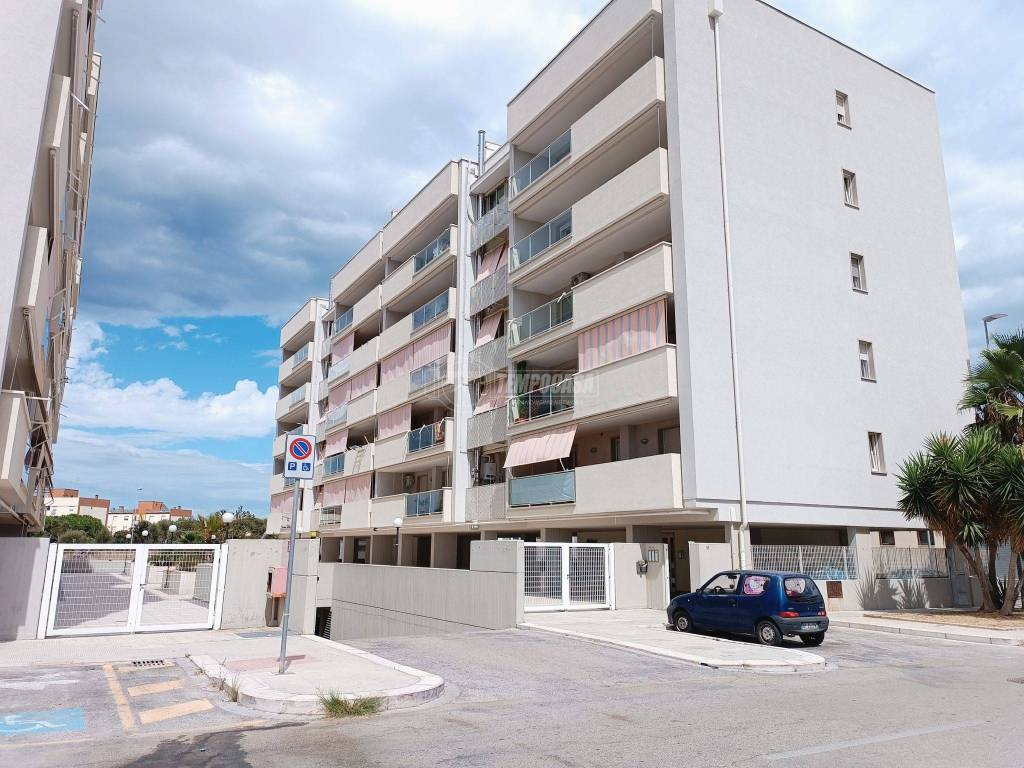 Appartamento in vendita a Bari via Natale Pisicchio, 12