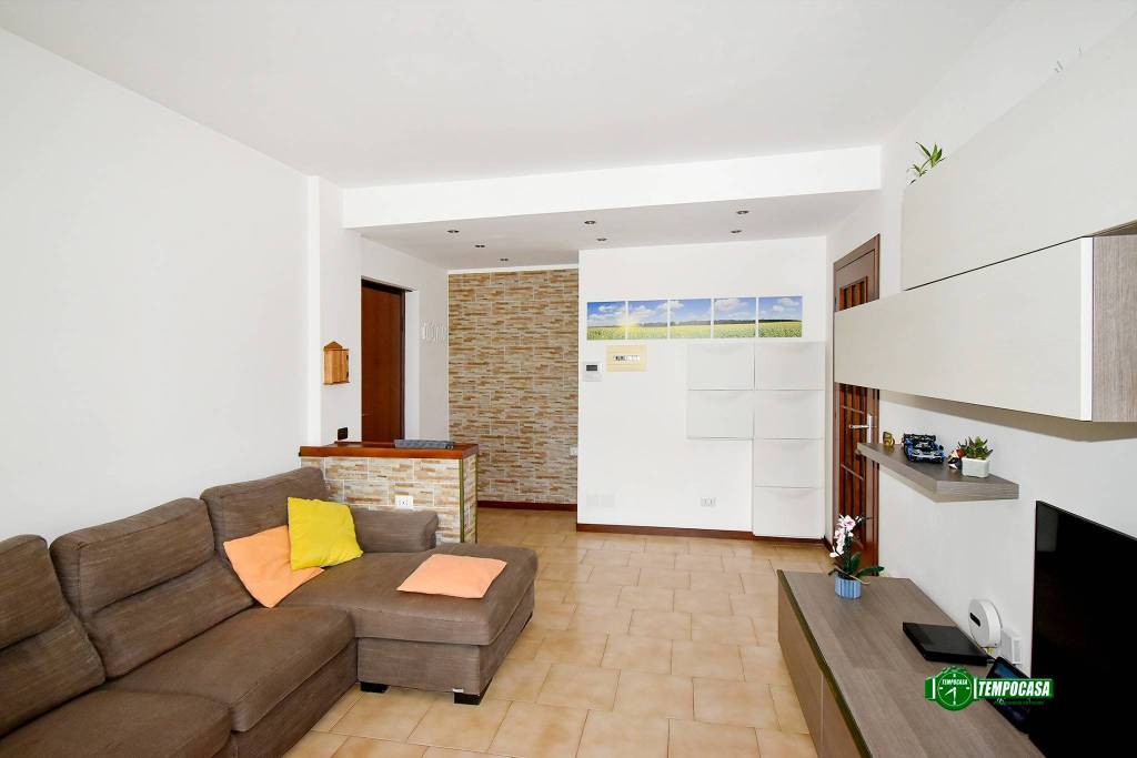 Appartamento in vendita a Milano via Arturo Danusso, 10