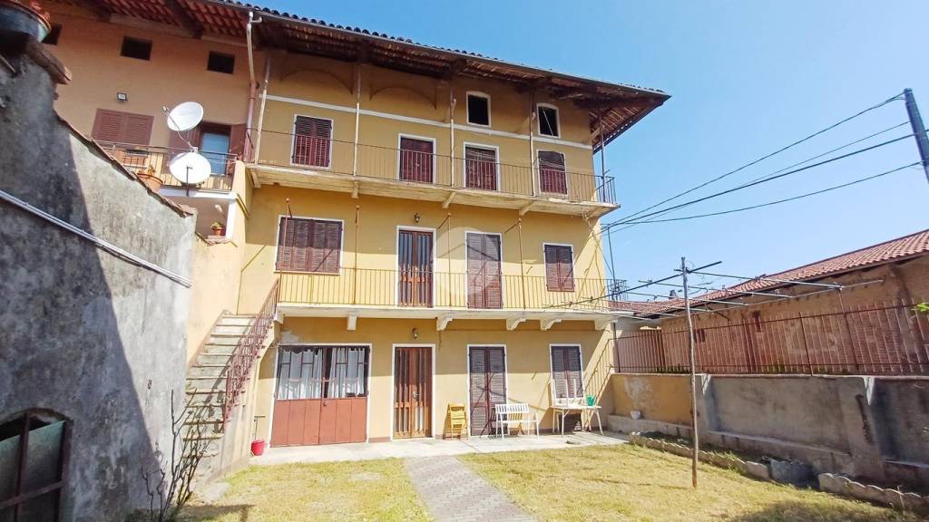 Casa Indipendente in vendita a Borgomasino via Roma, 33