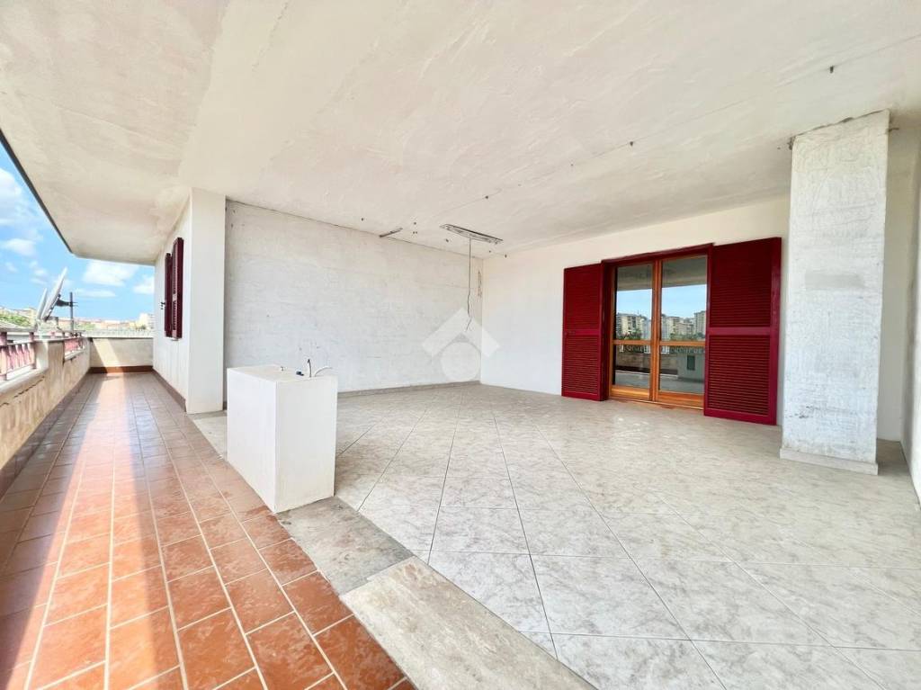 Appartamento in vendita a Melito di Napoli via Giulio Cesare, 81